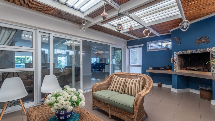 5 Bedroom Property for Sale in Plattekloof 2 Western Cape